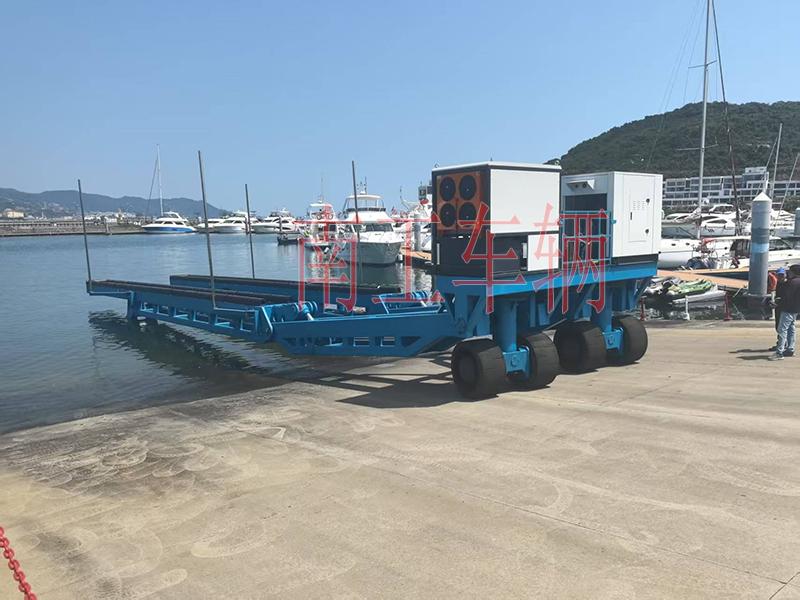 100噸重型游艇拖車 自走式船艇拖車